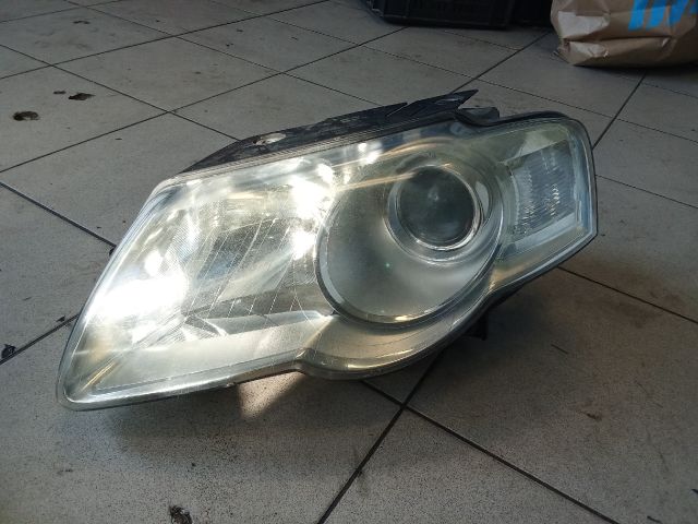bontott VW PASSAT B6 Bal Fényszóró