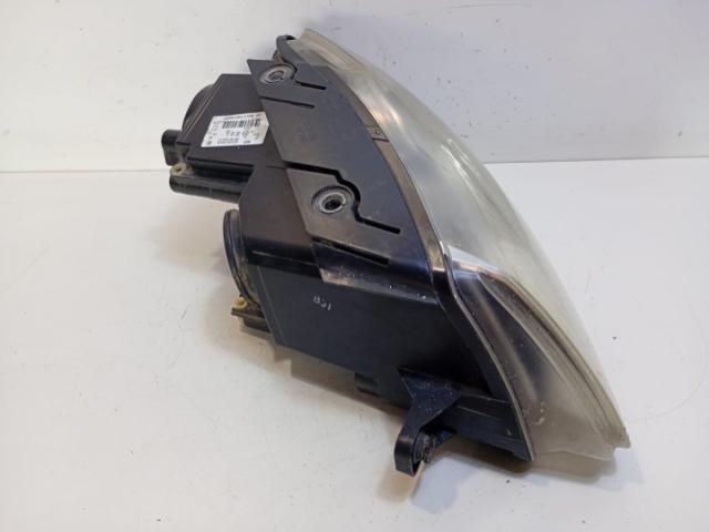 bontott VW PASSAT B6 Bal Fényszóró