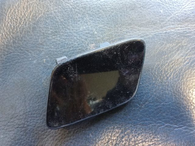 bontott VW PASSAT B6 Bal Fényszórómosó Fedél