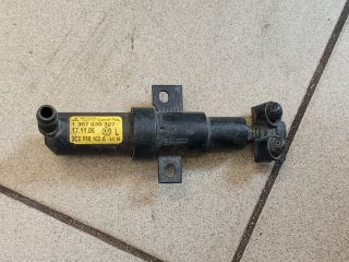 bontott VW PASSAT B6 Bal Fényszórómosó Fúvóka