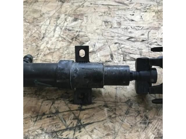 bontott VW PASSAT B6 Bal Fényszórómosó Fúvóka