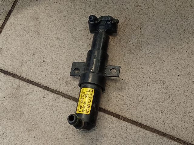 bontott VW PASSAT B6 Bal Fényszórómosó Fúvóka