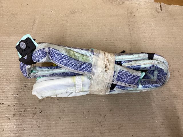 bontott VW PASSAT B6 Bal Függönylégzsák és Oldallégzsák