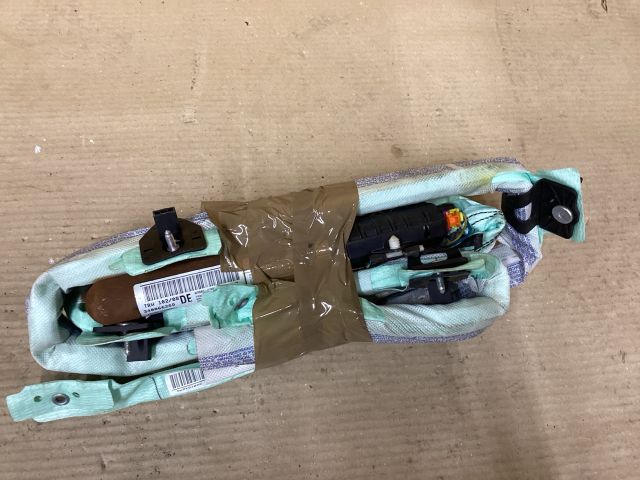 bontott VW PASSAT B6 Bal Függönylégzsák és Oldallégzsák