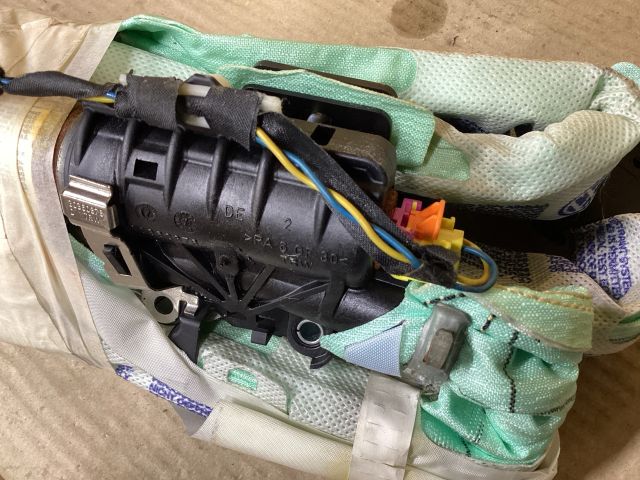 bontott VW PASSAT B6 Bal Függönylégzsák és Oldallégzsák