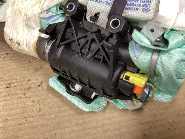 bontott VW PASSAT B6 Bal Függönylégzsák és Oldallégzsák