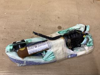 bontott VW PASSAT B6 Bal Függönylégzsák és Oldallégzsák