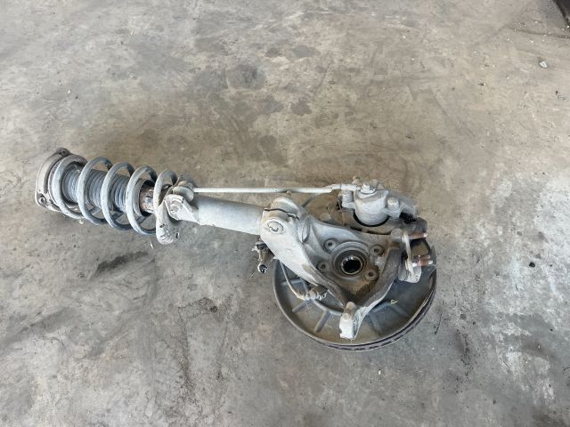 bontott VW PASSAT B6 Bal Gólyaláb Csonkállvánnyal