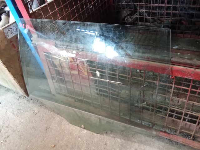 bontott VW PASSAT B6 Bal hátsó Ablak