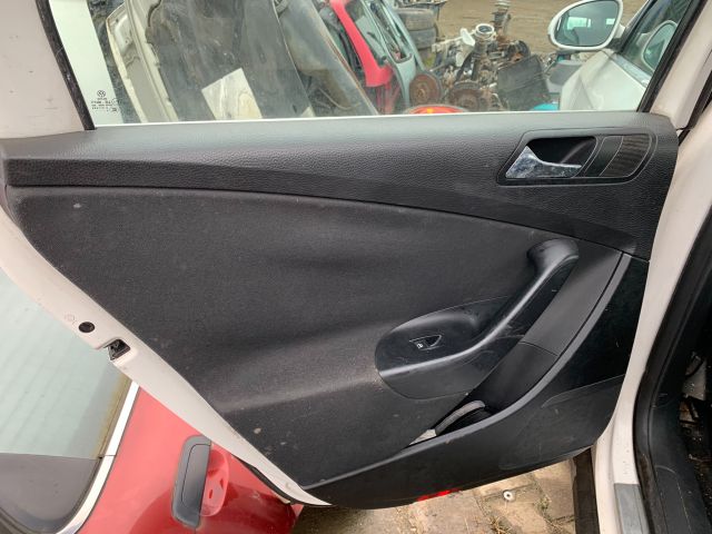 bontott VW PASSAT B6 Bal hátsó Ablakemelő Kapcsoló