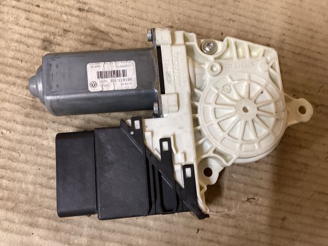 bontott VW PASSAT B6 Bal hátsó Ablakemelő Motor