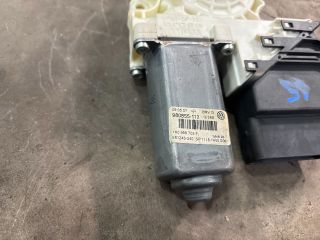 bontott VW PASSAT B6 Bal hátsó Ablakemelő Motor