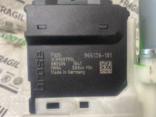 bontott VW PASSAT B6 Bal hátsó Ablakemelő Motor