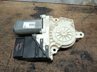 bontott VW PASSAT B6 Bal hátsó Ablakemelő Motor