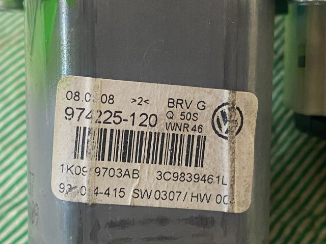 bontott VW PASSAT B6 Bal hátsó Ablakemelő Motor