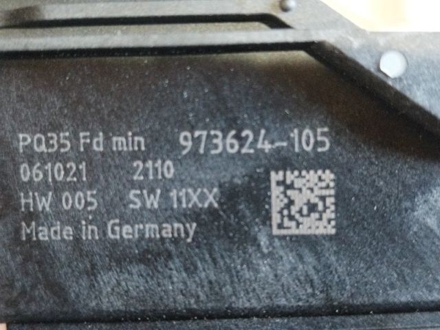 bontott VW PASSAT B6 Bal hátsó Ablakemelő Motor