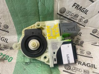 bontott VW PASSAT B6 Bal hátsó Ablakemelő Motor