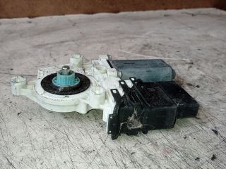bontott VW PASSAT B6 Bal hátsó Ablakemelő Motor