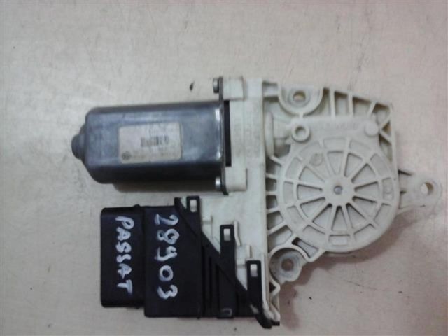 bontott VW PASSAT B6 Bal hátsó Ablakemelő Motor