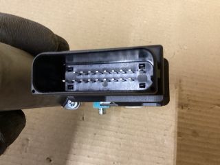 bontott VW PASSAT B6 Bal hátsó Ablakemelő Motor