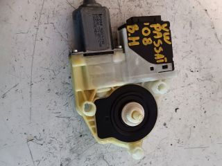 bontott VW PASSAT B6 Bal hátsó Ablakemelő Motor