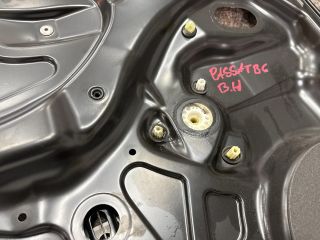 bontott VW PASSAT B6 Bal hátsó Ablakemelő Szerkezet (Elektromos)