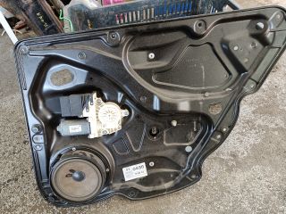 bontott VW PASSAT B6 Bal hátsó Ablakemelő Szerkezet (Elektromos)