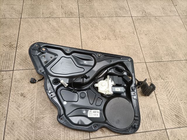 bontott VW PASSAT B6 Bal hátsó Ablakemelő Szerkezet (Elektromos)