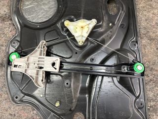 bontott VW PASSAT B6 Bal hátsó Ablakemelő Szerkezet (Elektromos)