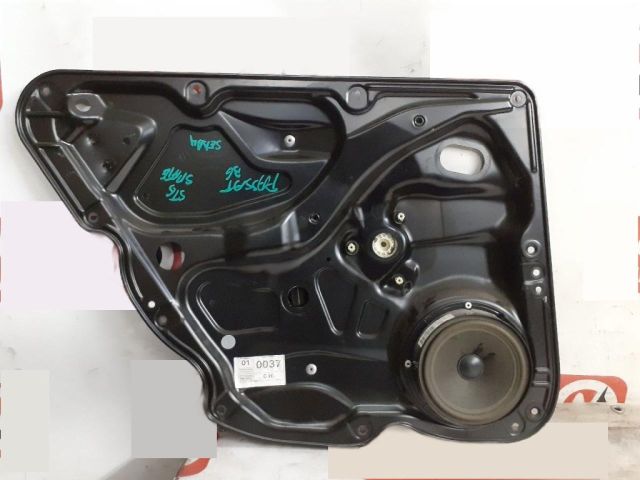 bontott VW PASSAT B6 Bal hátsó Ablakemelő Szerkezet (Elektromos)
