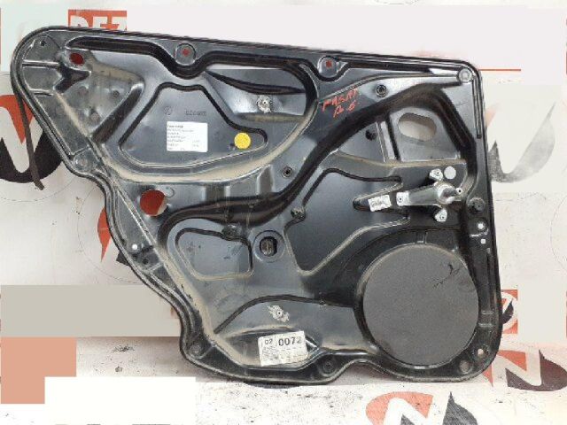 bontott VW PASSAT B6 Bal hátsó Ablakemelő Szerkezet (Mechanikus)