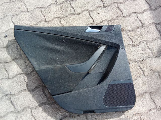 bontott VW PASSAT B6 Bal hátsó Ajtó Kárpit