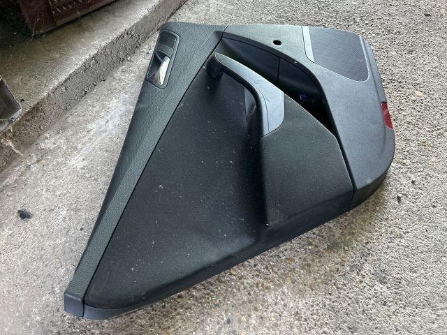 bontott VW PASSAT B6 Bal hátsó Ajtó Kárpit
