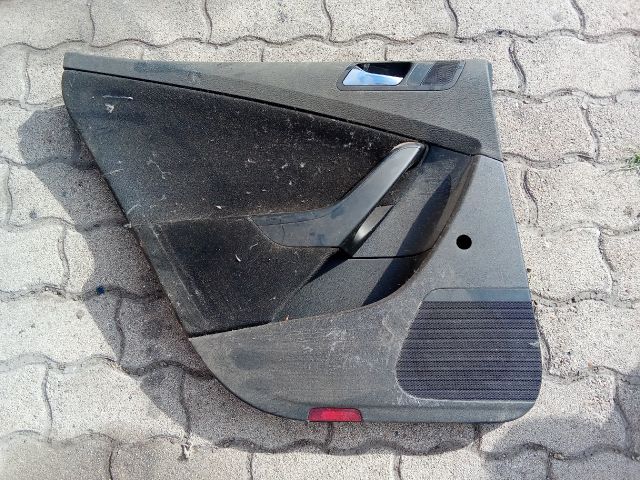 bontott VW PASSAT B6 Bal hátsó Ajtó Kárpit