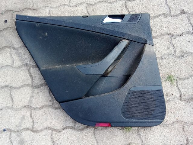 bontott VW PASSAT B6 Bal hátsó Ajtó Kárpit