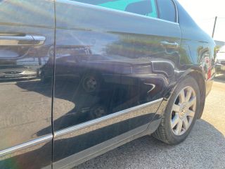 bontott VW PASSAT B6 Bal hátsó Ajtó (Üres lemez)