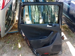 bontott VW PASSAT B6 Bal hátsó Ajtó (Üres lemez)