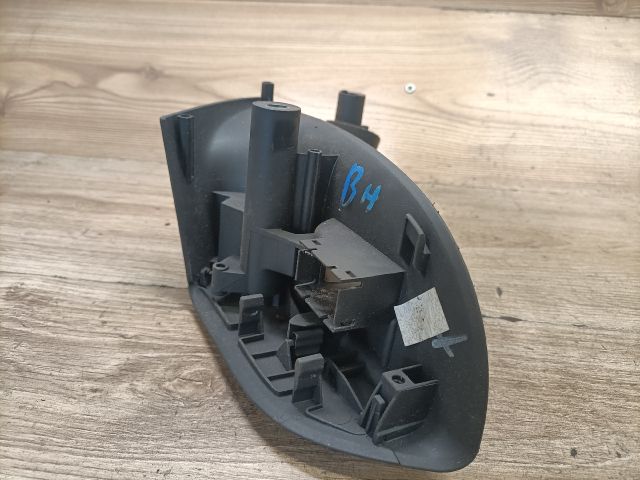 bontott VW PASSAT B6 Bal hátsó Ajtóbehúzó