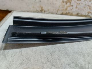 bontott VW PASSAT B6 Bal hátsó Ajtókeret Burkolat