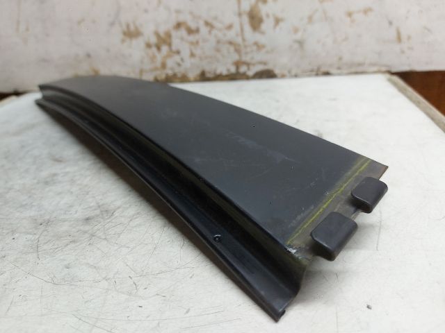 bontott VW PASSAT B6 Bal hátsó Ajtókeret Burkolat