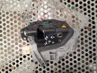 bontott VW PASSAT B6 Bal hátsó Ajtózár