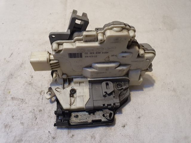 bontott VW PASSAT B6 Bal hátsó Ajtózár