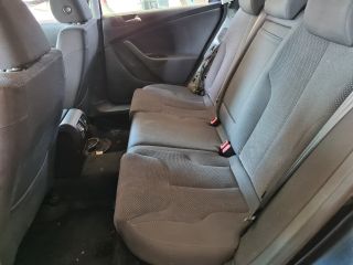 bontott VW PASSAT B6 Bal hátsó Ajtózár