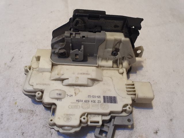 bontott VW PASSAT B6 Bal hátsó Ajtózár