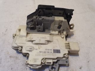 bontott VW PASSAT B6 Bal hátsó Ajtózár