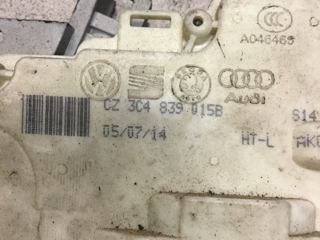 bontott VW PASSAT B6 Bal hátsó Ajtózár