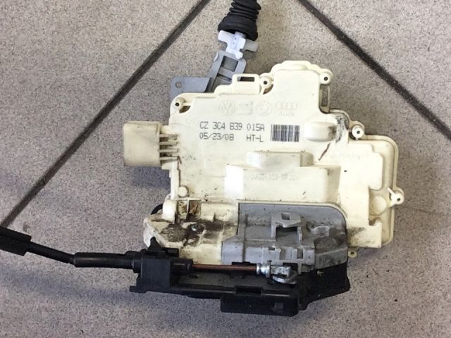 bontott VW PASSAT B6 Bal hátsó Ajtózár