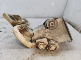 bontott VW PASSAT B6 Bal hátsó Alsó Zsanér