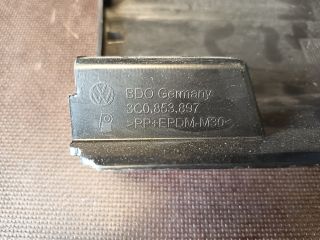 bontott VW PASSAT B6 Bal hátsó Belső Küszöb Burkolat