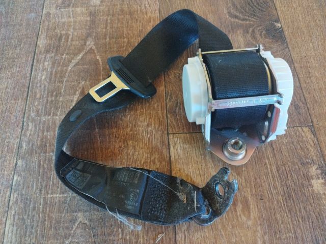 bontott VW PASSAT B6 Bal hátsó Biztonsági Öv